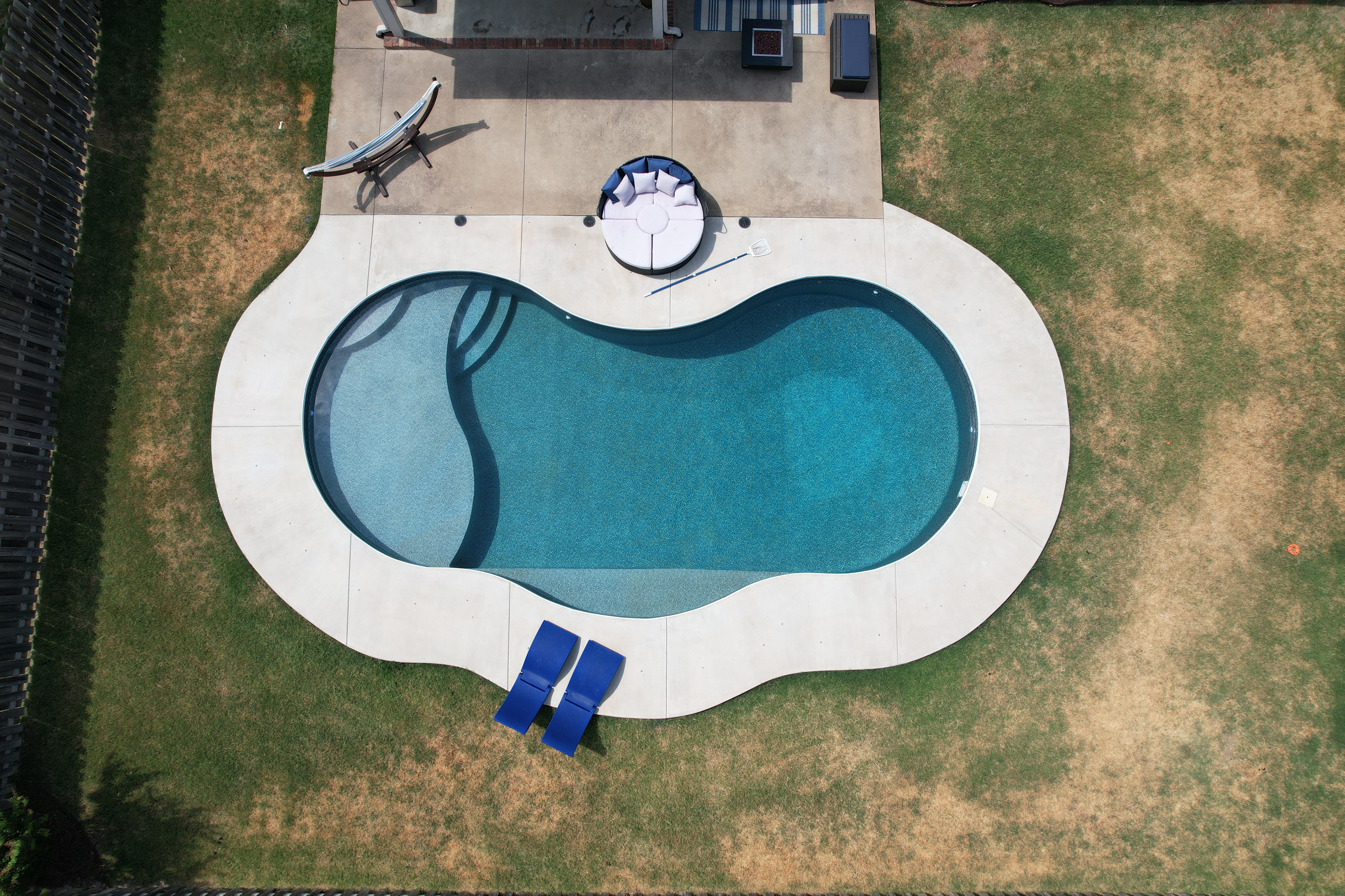 Radiant Freeform Overhead